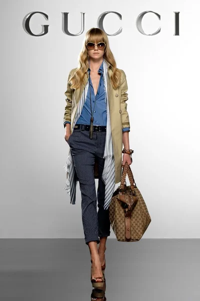 Look 14